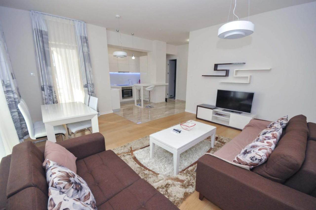 Luxury Montesun Apartments Budva Ngoại thất bức ảnh