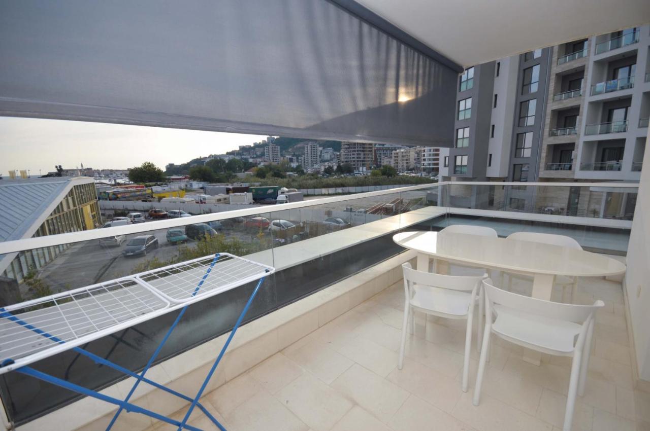 Luxury Montesun Apartments Budva Ngoại thất bức ảnh