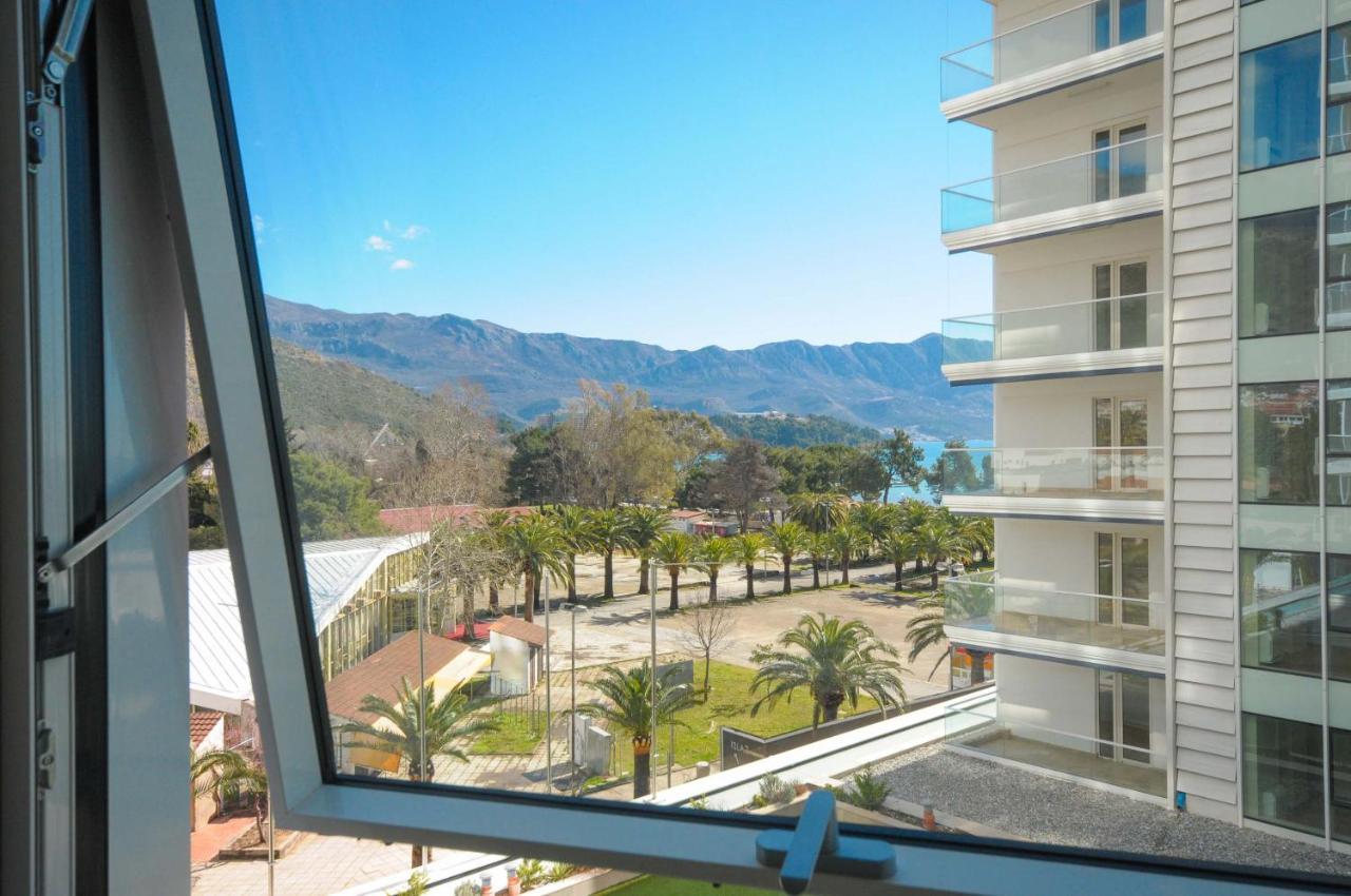 Luxury Montesun Apartments Budva Ngoại thất bức ảnh