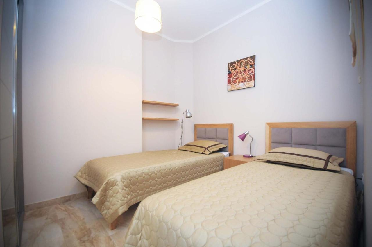 Luxury Montesun Apartments Budva Ngoại thất bức ảnh