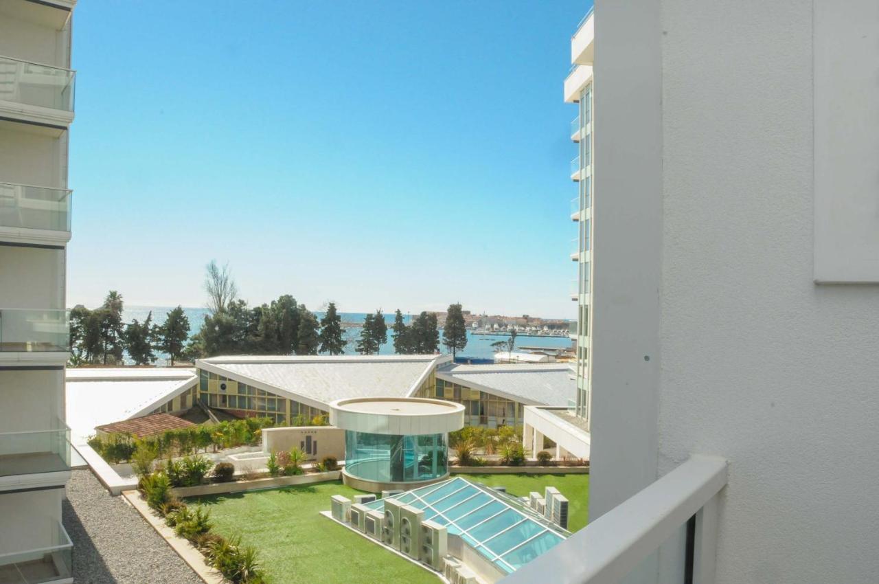 Luxury Montesun Apartments Budva Ngoại thất bức ảnh