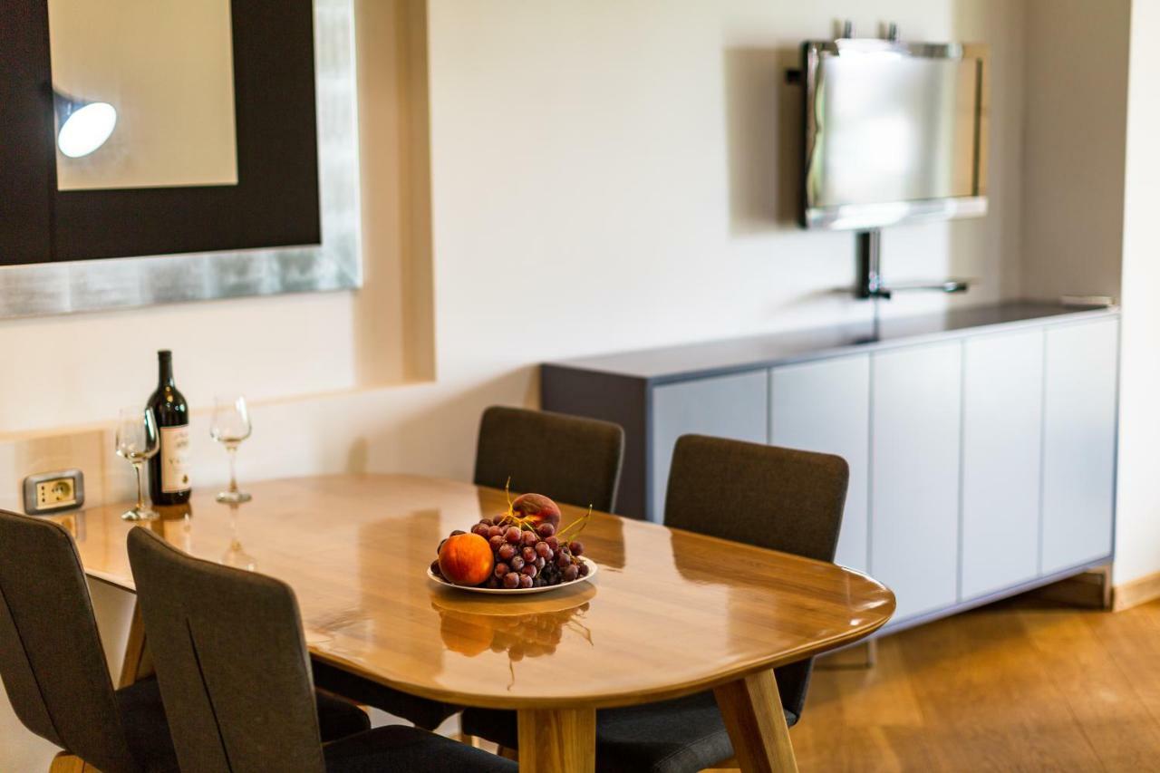 Luxury Montesun Apartments Budva Ngoại thất bức ảnh