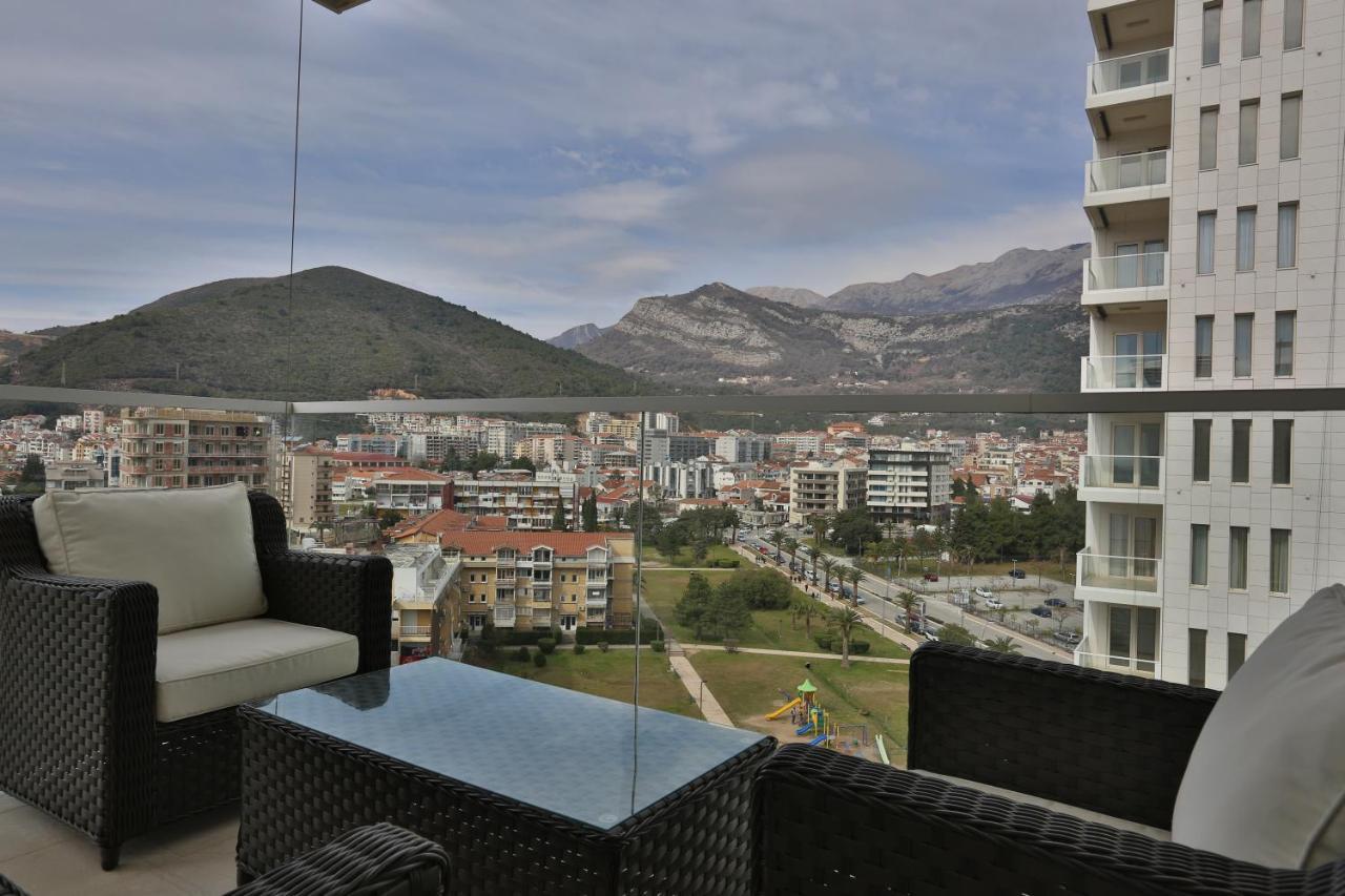 Luxury Montesun Apartments Budva Ngoại thất bức ảnh