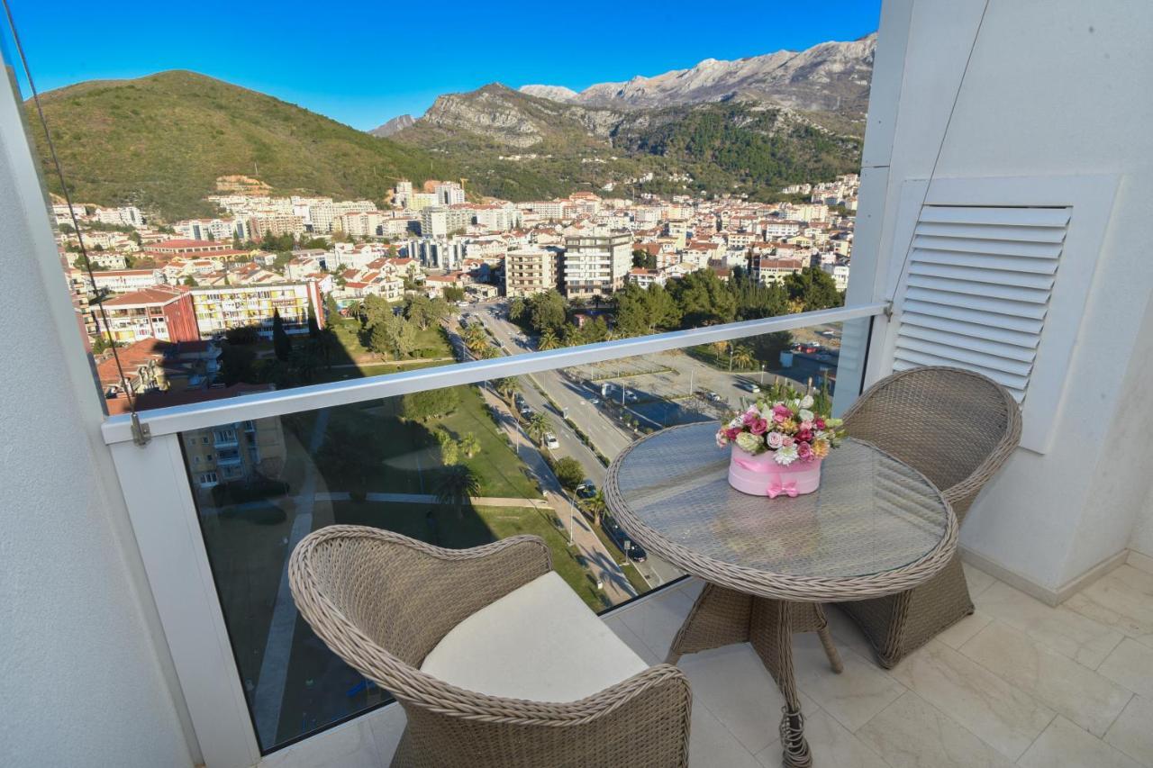 Luxury Montesun Apartments Budva Ngoại thất bức ảnh