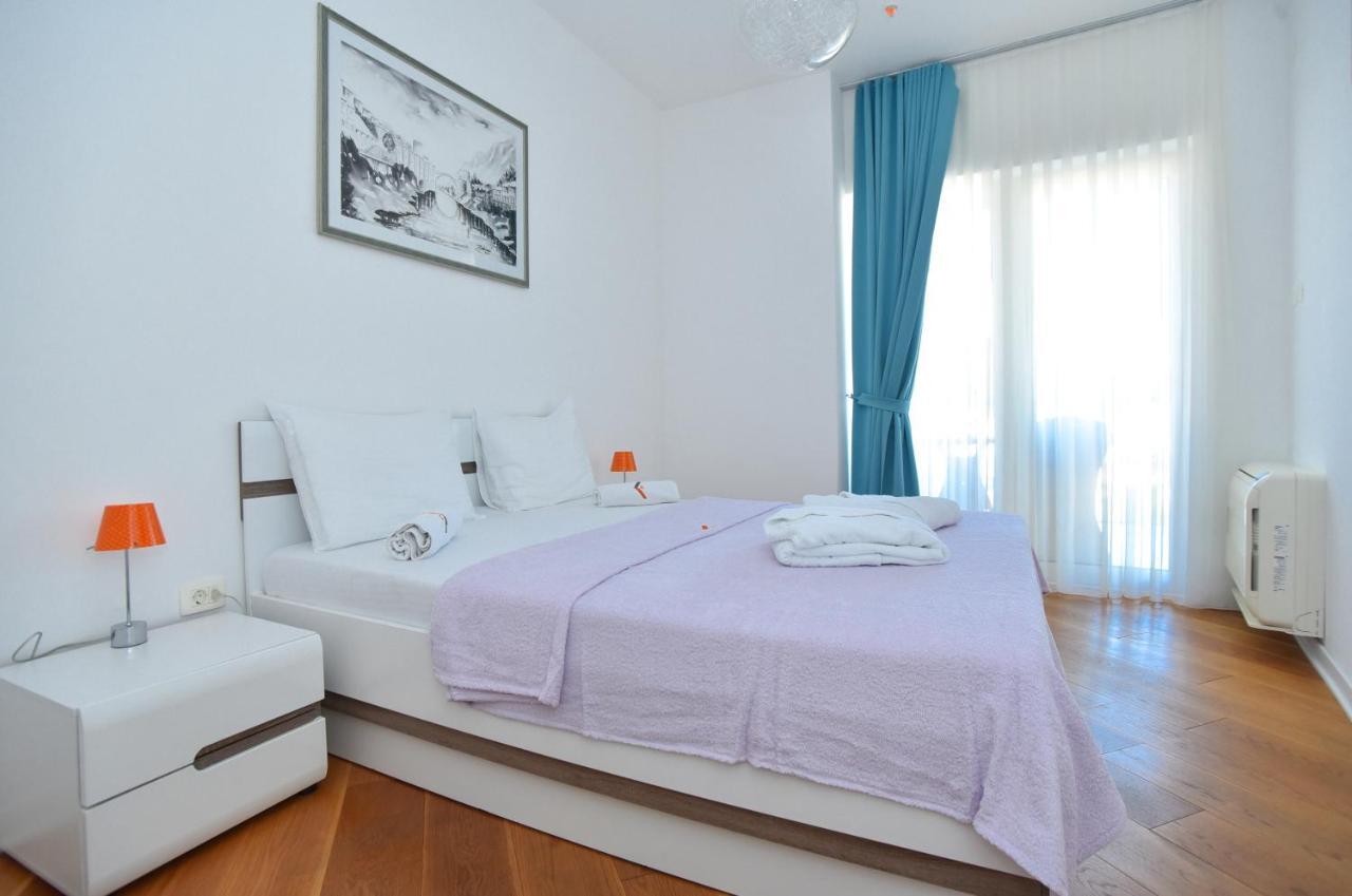 Luxury Montesun Apartments Budva Ngoại thất bức ảnh